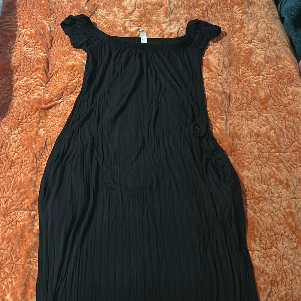 Black maxi dress